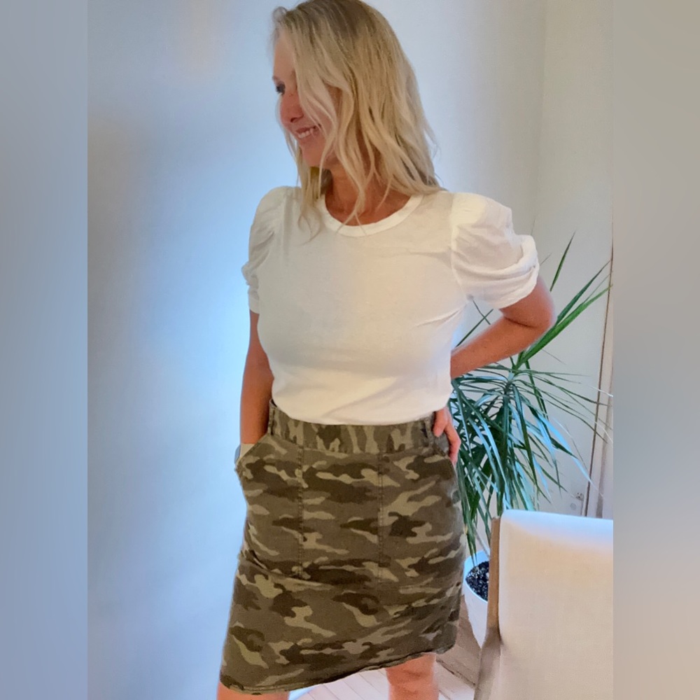 Banana Republic Mini Skirt